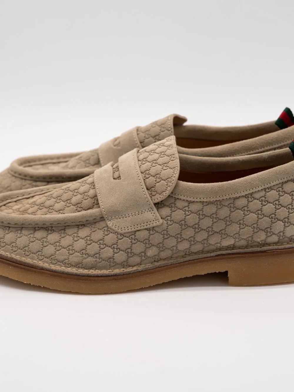 Gucci size labeled